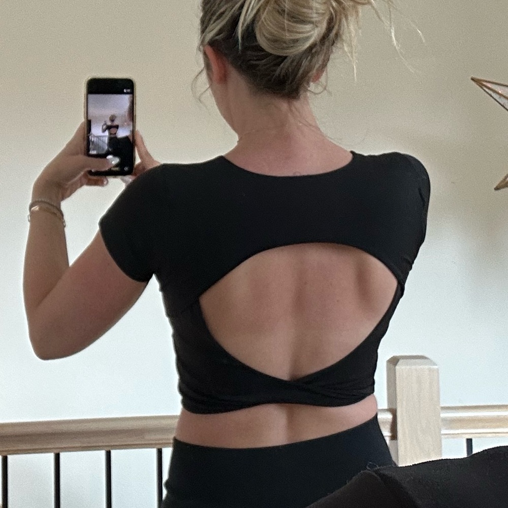 ALTAR’D STATE Black Short Sleeve Crop Top